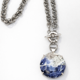 Cadena hecha a mano con Piedra Natural "Sodalita"